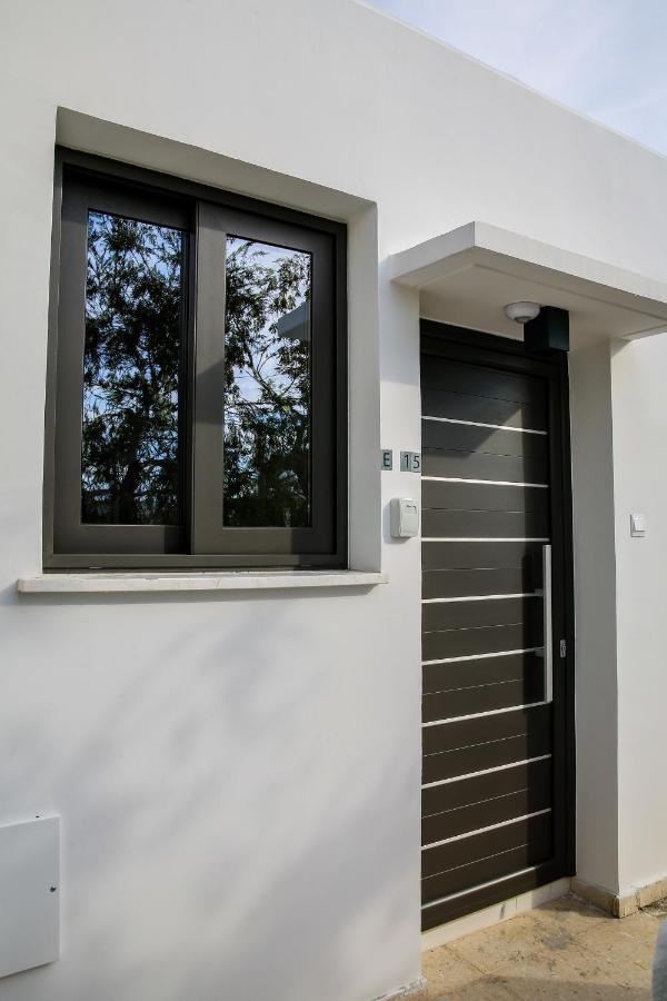 Sea Side Appartment In Kato Pafos Exterior foto