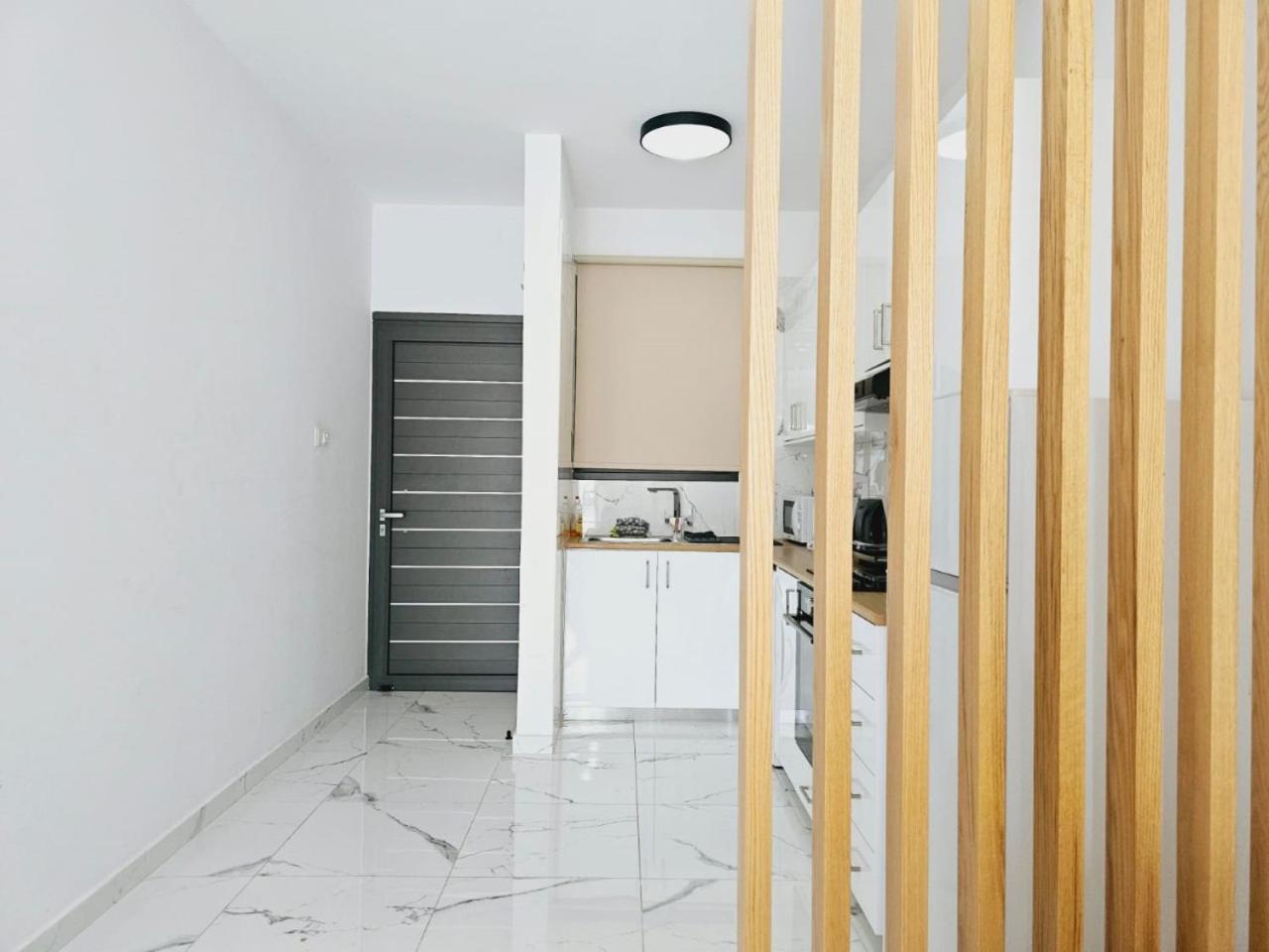 Sea Side Appartment In Kato Pafos Exterior foto